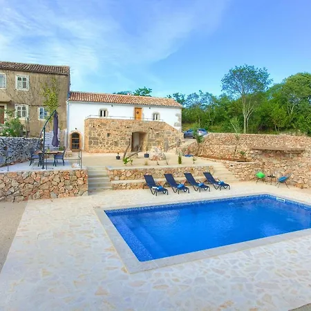 Villa May