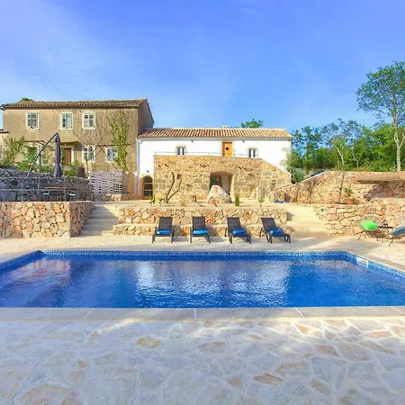 Villa May * Gostinjac