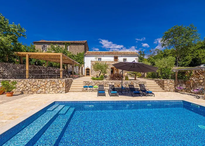 Villa May * Gostinjac