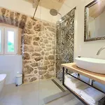 فيلة Villa May